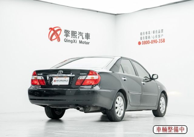 原鈑｜皆原廠保養｜超低里程、僅跑8萬多公里｜電動天窗｜雙電動椅｜電動後遮陽簾｜核桃木紋飾板｜感應雨刷｜自動頭燈｜恆溫空調  第2張相片