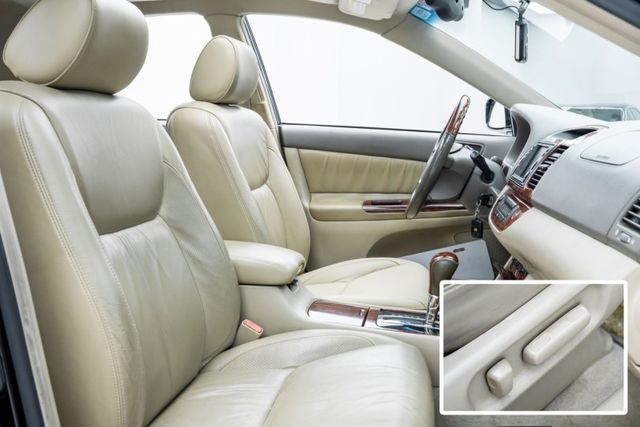 原鈑｜皆原廠保養｜超低里程、僅跑8萬多公里｜電動天窗｜雙電動椅｜電動後遮陽簾｜核桃木紋飾板｜感應雨刷｜自動頭燈｜恆溫空調  第9張相片