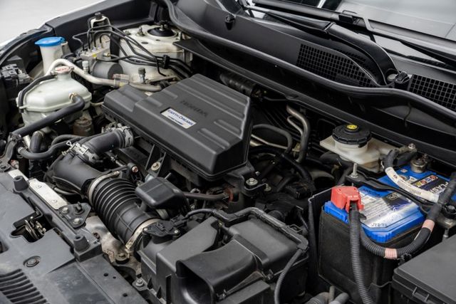 原鈑件｜原廠保固、保養｜額外改裝輪圈｜加裝環景｜導航｜ACC跟車｜電動尾門｜車道維持｜無線充電｜換檔撥片｜CarPlay  第3張相片