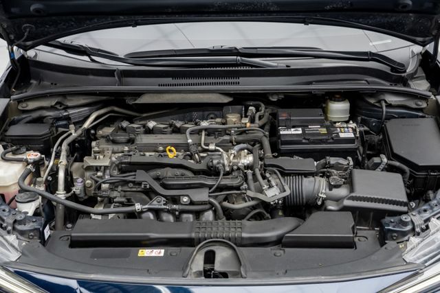 皆原廠保養｜卡夢內飾板｜雙跑車座椅｜HUD｜ACC跟車｜導航｜SPORT｜車道維持｜盲點｜免鑰匙｜自動遠光｜雙電熱椅  第3張相片