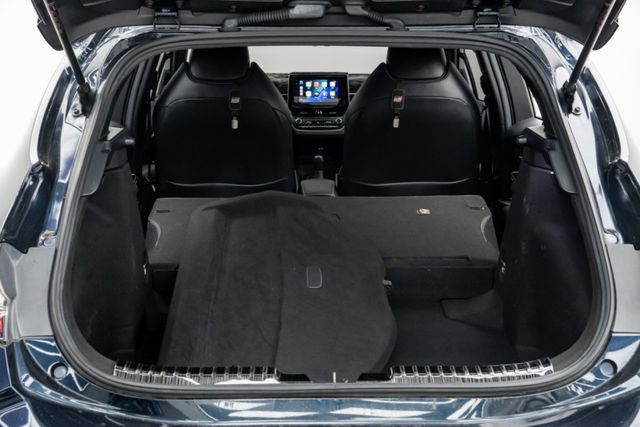 皆原廠保養｜卡夢內飾板｜雙跑車座椅｜HUD｜ACC跟車｜導航｜SPORT｜車道維持｜盲點｜免鑰匙｜自動遠光｜雙電熱椅  第4張相片