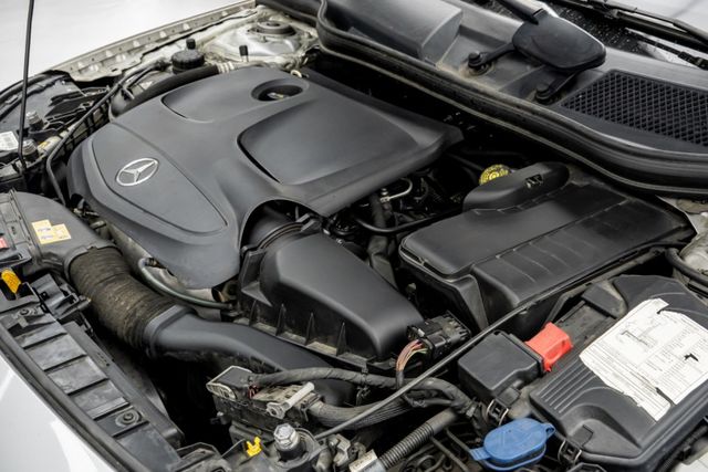 原鈑件｜全景天窗｜僅跑九萬多公里｜改裝專用安卓機｜雙記憶座椅｜電動尾門｜換檔撥片｜定速＆限速｜免鑰啟閉｜前後雷達顯示  第3張相片