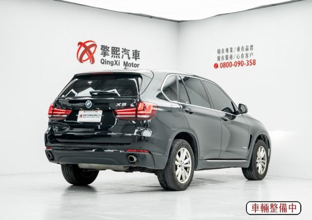 原鈑件｜四驅｜陡坡緩降｜免鑰匙｜電尾門｜低里程、僅跑8萬4｜定速＆限速｜記憶座椅｜電動方向盤｜SPORT｜前後雷達  第2張相片