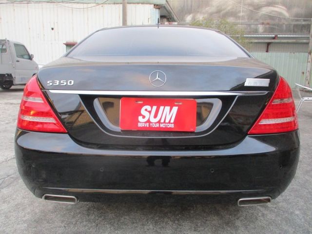 S350總代理~豪華坐駕~雙電動記憶椅~摸門免鑰匙~HID頭燈~方向盤換檔快撥片~衛星導航~倒車影像~老闆代步座駕~  第15張相片