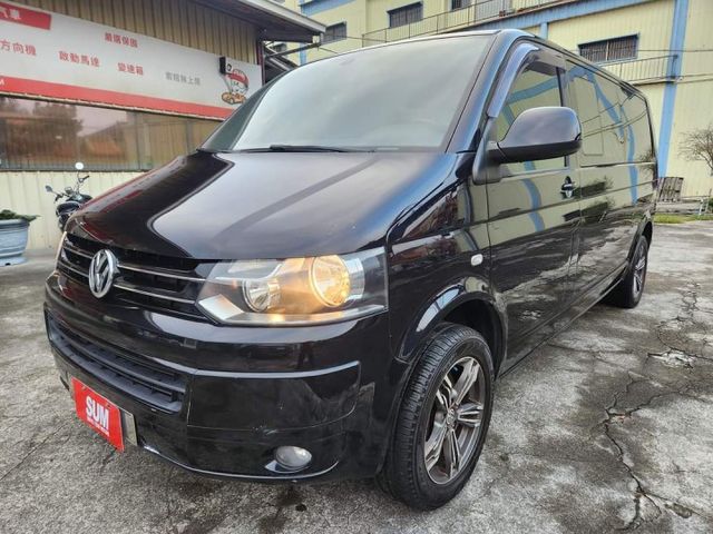 T5 CARAVELLE 長軸 9人座 2.0TDI 14年式9人座商旅車～七速變速箱～衛星導航～倒車影像～多合一安卓  第1張相片