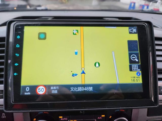 T5 CARAVELLE 長軸 9人座 2.0TDI 14年式9人座商旅車～七速變速箱～衛星導航～倒車影像～多合一安卓  第8張相片