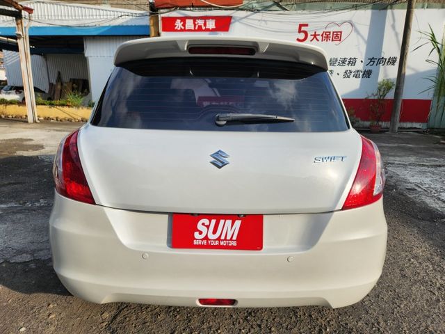 日系進口小車~0頭款交車~讓您輕鬆貸回家~免鑰匙啟動~定速巡航~恆溫空調~安全氣囊~ABS煞車輔助系統~後座分離傾倒~  第11張相片