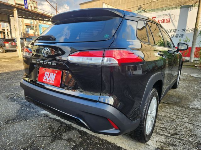 全車原漆原版件～原廠保養~新車保固中~摸門免鑰匙~藍芽通訊~ACC跟車系統~AEB自動緊急煞車系統~車道維持系統~  第14張相片