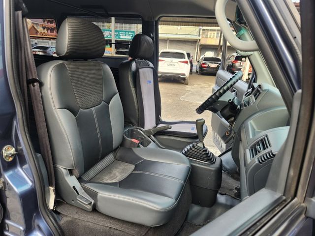 內外都漂亮~實跑~認證~保固~賺錢好幫手~0頭款交車~讓您輕鬆貸回家~五大保固~五大保證~歡迎來店賞車試乘~  第4張相片