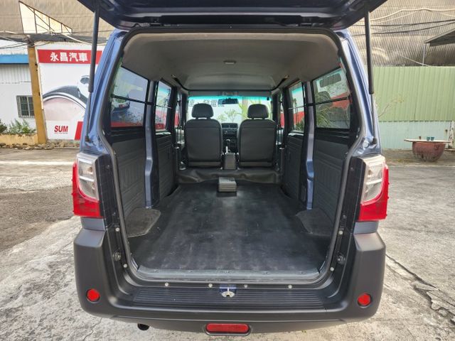 內外都漂亮~實跑~認證~保固~賺錢好幫手~0頭款交車~讓您輕鬆貸回家~五大保固~五大保證~歡迎來店賞車試乘~  第6張相片