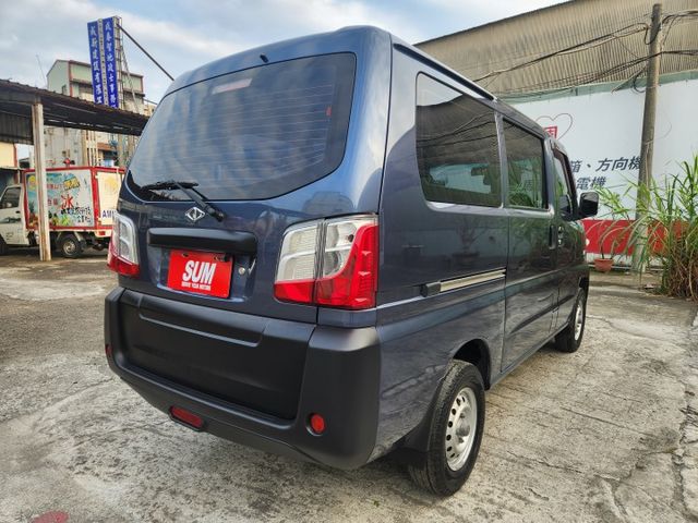 內外都漂亮~實跑~認證~保固~賺錢好幫手~0頭款交車~讓您輕鬆貸回家~五大保固~五大保證~歡迎來店賞車試乘~  第10張相片