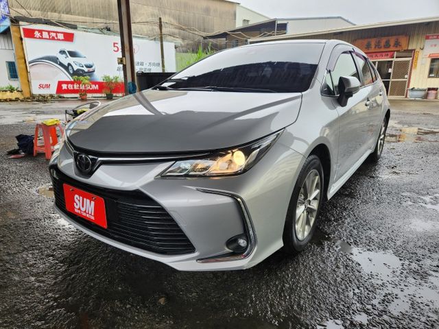 摸門免鑰匙啟動~ACC跟車系統~盲點偵測系統~AEB自動緊急煞車系統~車道偏離警示系統~胎壓監控~恆溫~原廠保養～  第1張相片