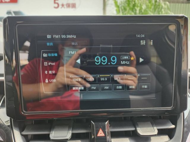 摸門免鑰匙啟動~ACC跟車系統~盲點偵測系統~AEB自動緊急煞車系統~車道偏離警示系統~胎壓監控~恆溫~原廠保養～  第11張相片
