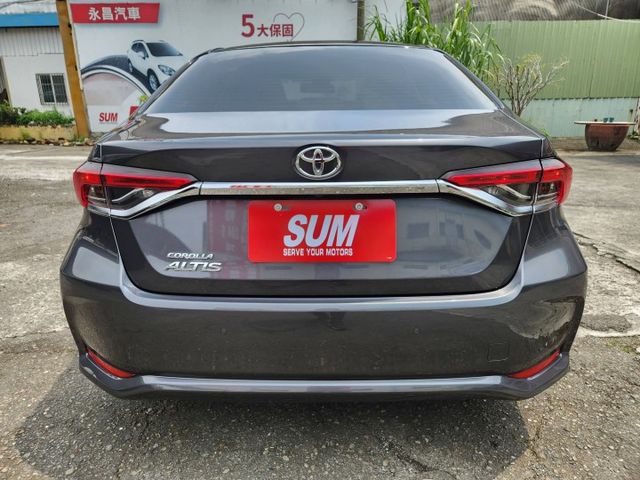 摸門免鑰匙啟動~ACC跟車系統~盲點偵測系統~AEB自動緊急煞車系統~車道偏離警示系統~胎壓監控~恆溫~原廠保養～  第15張相片