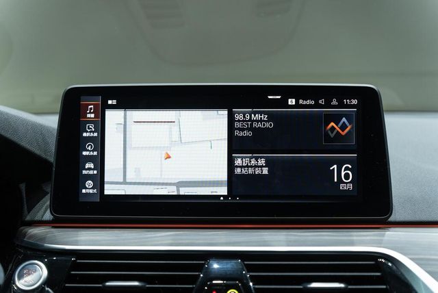 BMW寶馬 520I  第13張相片