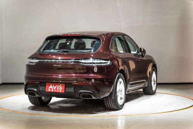 PORSCHE保時捷 MACAN  第7張相片