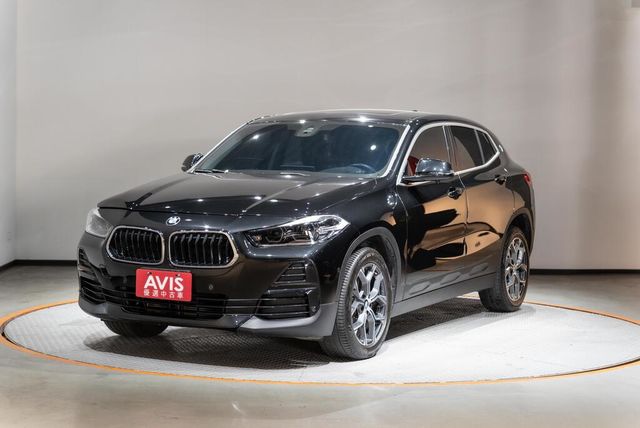 BMW寶馬 X2  第1張相片
