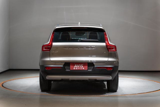 VOLVO富豪 XC40  第8張相片