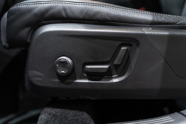 VOLVO富豪 XC40  第14張相片