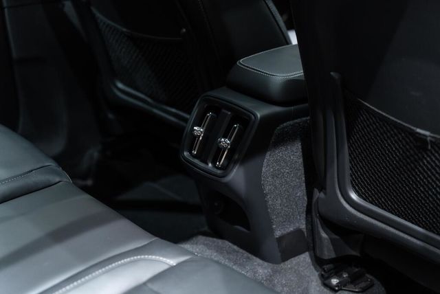 VOLVO富豪 XC40  第17張相片