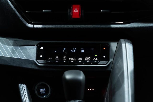 TOYOTA豐田 YARIS CROSS  第14張相片