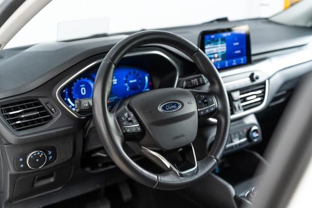 FORD福特 FOCUS ACTIVE  第11張相片