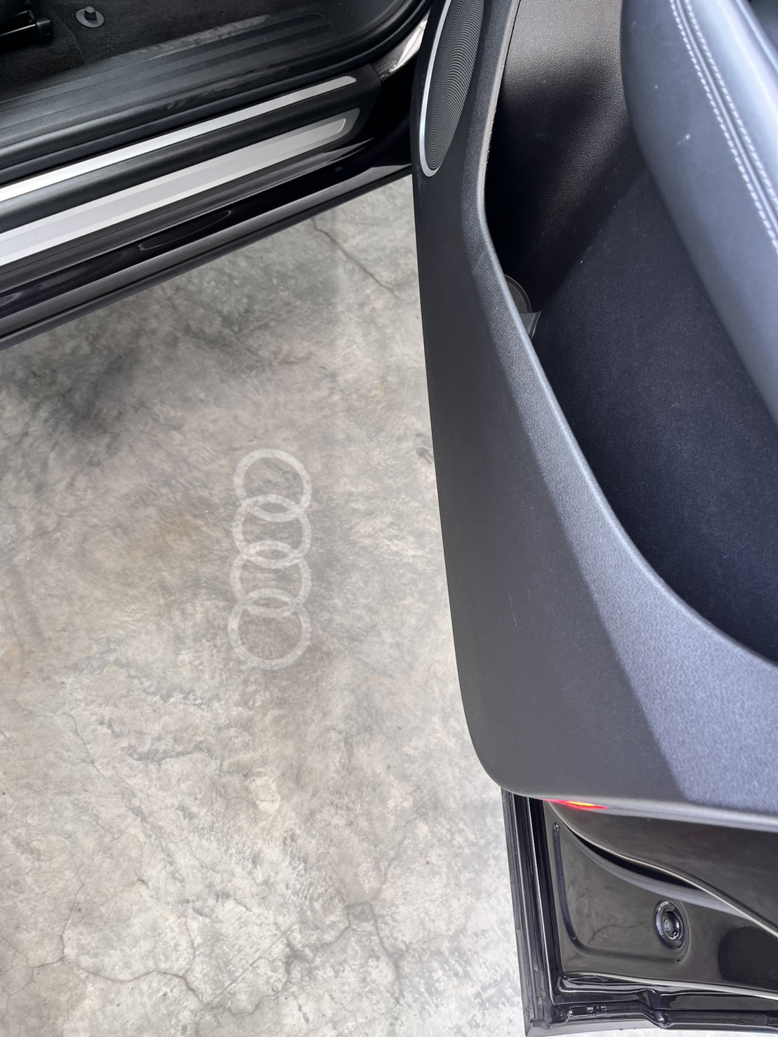 【旭峯汽車】2011年AUDI Q5 quattro 2.0L   第2張相片