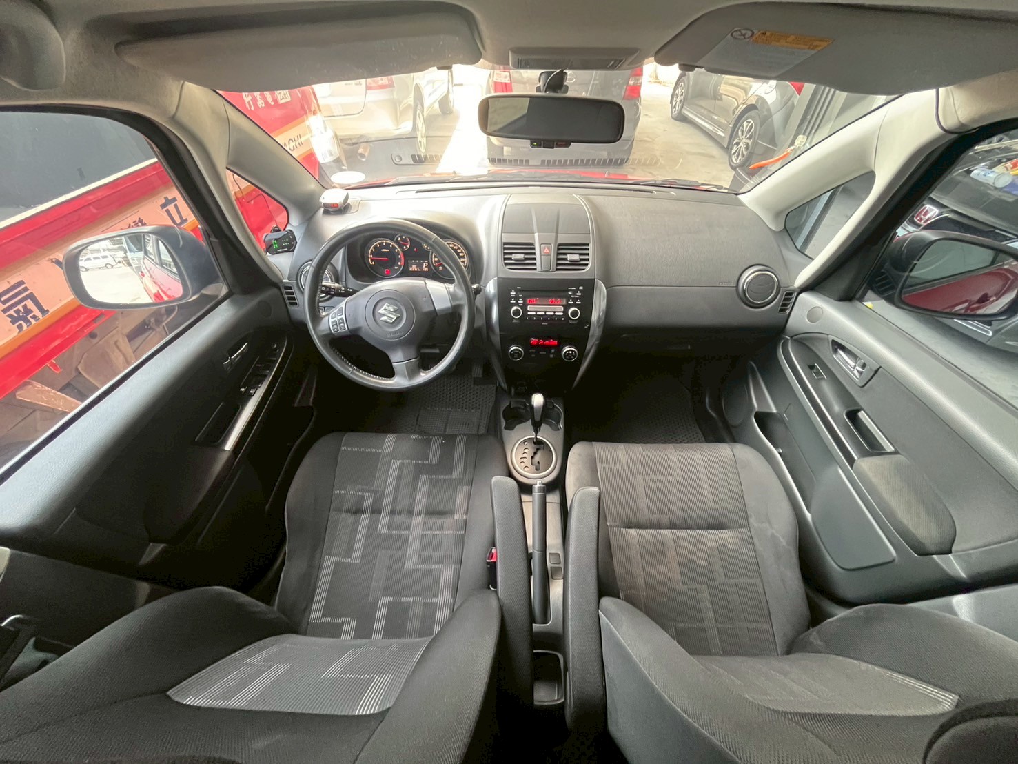 【旭峯汽車】2010年 Suzuki SX4 1.6L  第3張相片