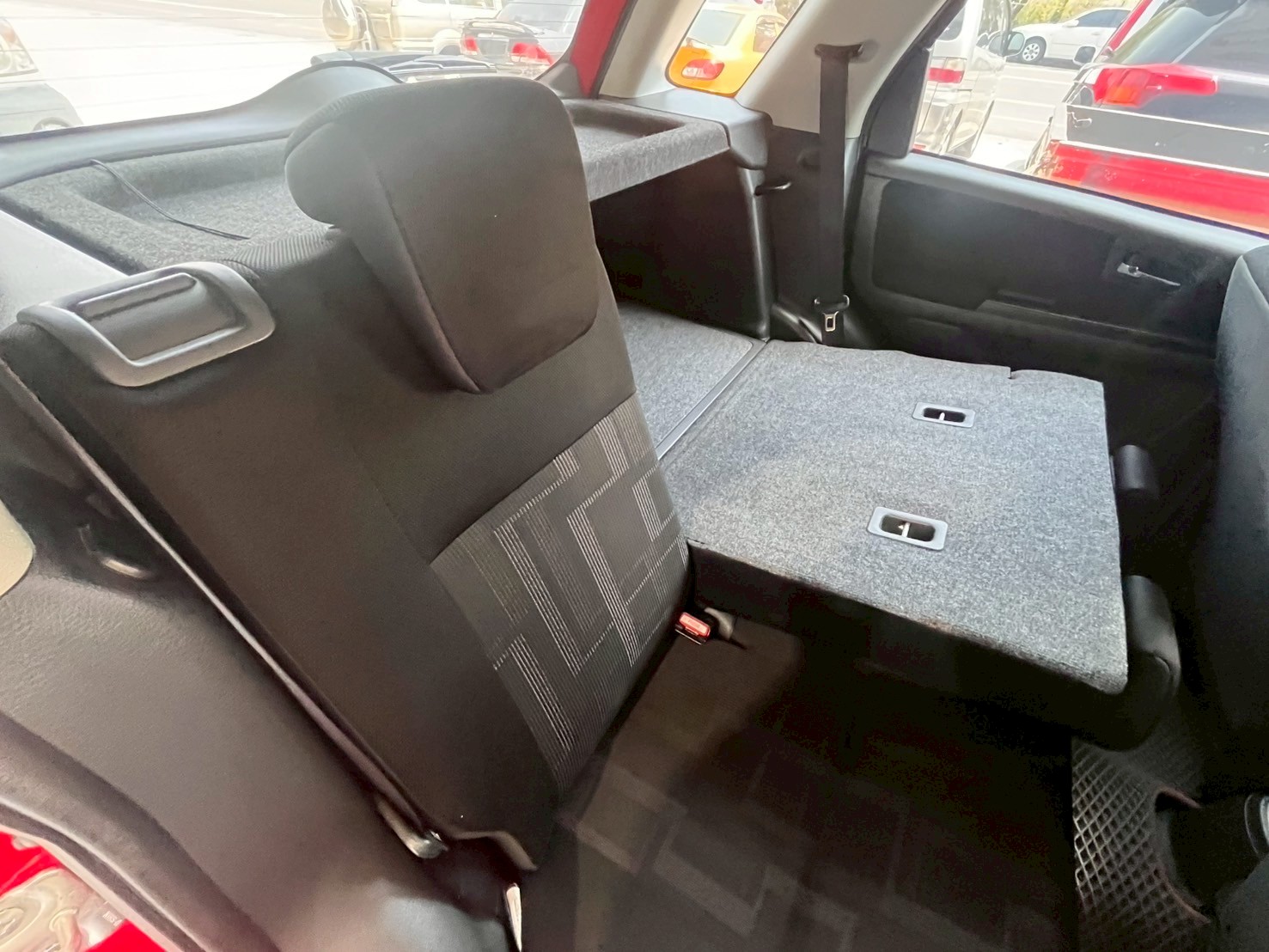 【旭峯汽車】2010年 Suzuki SX4 1.6L  第5張相片