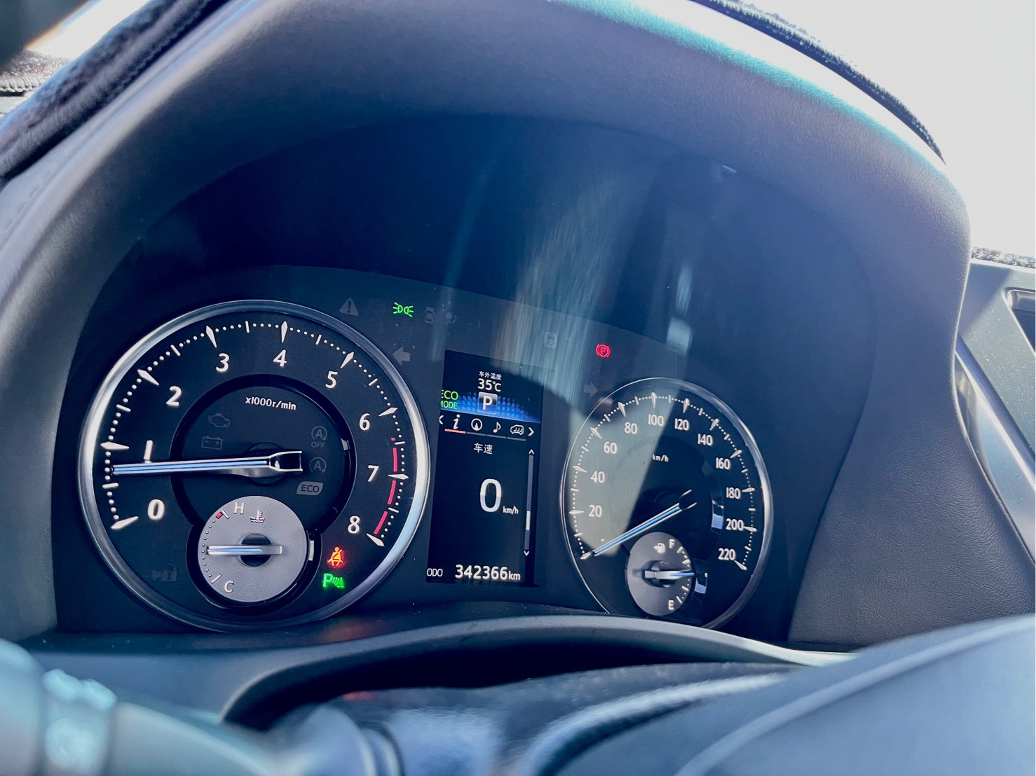 【旭峯汽車】2015年 Toyota Alphard 3.5L V6 自然進氣 無待修 單純里程高 非計程車  第4張相片