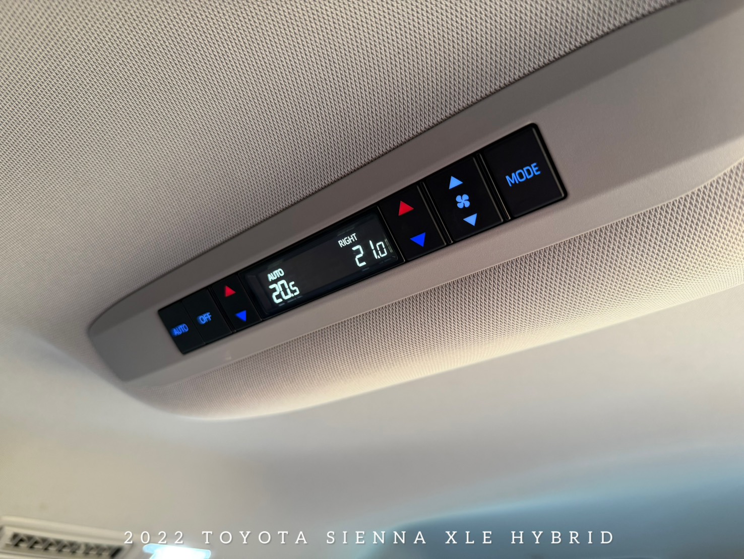 【旭峯汽車】2022 Toyota SIENNA XLE  2.5 hybrid FWD   第13張相片