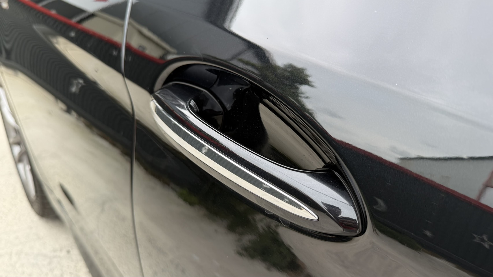 【理性且成熟的選擇】2017 BMW G30 520I M-SPORT  認證車 / 僅跑4萬多公里 / 無泡水  第13張相片