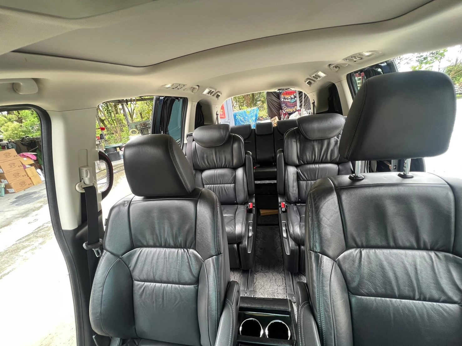 頂規 雙電滑門 360環景 倒車影像 鍍鉻水箱護罩 煞車輔助   第6張相片
