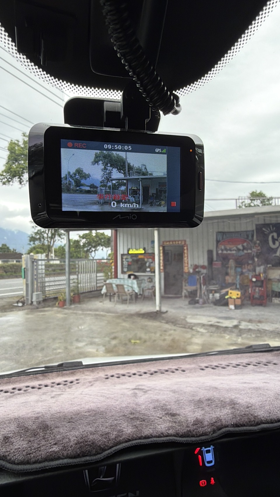 親跑長途開回花蓮 過彎非常穩 有力不費油 !  有第三方認證書!車況透明!非常漂亮~  第12張相片