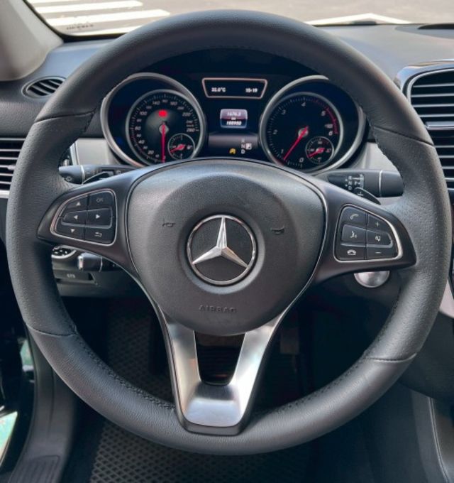 ✅抗UV玻璃✅車頂行李架✅方向盤快控鍵✅換檔撥片✅粉塵過濾器✅ABS放鎖死煞車系統✅煞車力道分配系統✅循跡防滑控制系統  第7張相片
