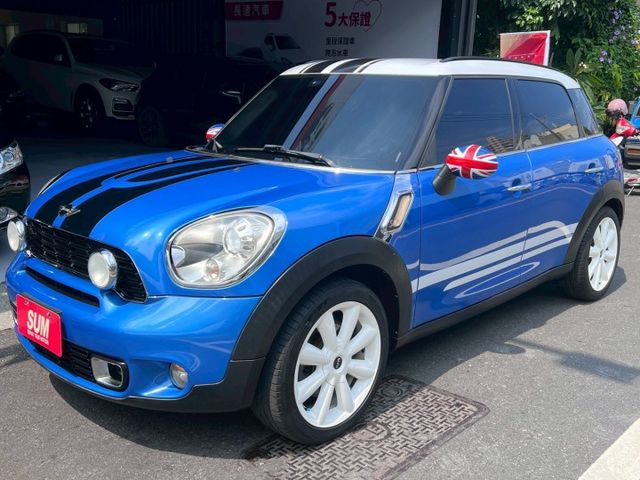 ⭕️HK音響⭕️定速系統⭕️HID頭燈⭕️換檔撥片⭕️倒車雷達⭕️車頂行李架  第1張相片