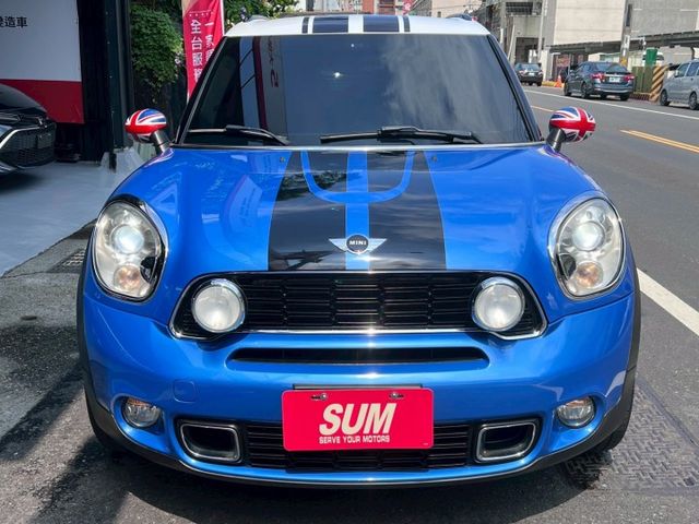 ⭕️HK音響⭕️定速系統⭕️HID頭燈⭕️換檔撥片⭕️倒車雷達⭕️車頂行李架  第2張相片