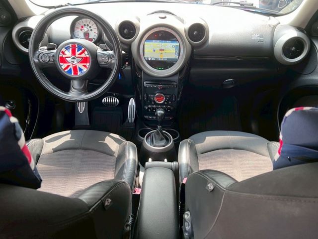 ⭕️HK音響⭕️定速系統⭕️HID頭燈⭕️換檔撥片⭕️倒車雷達⭕️車頂行李架  第8張相片