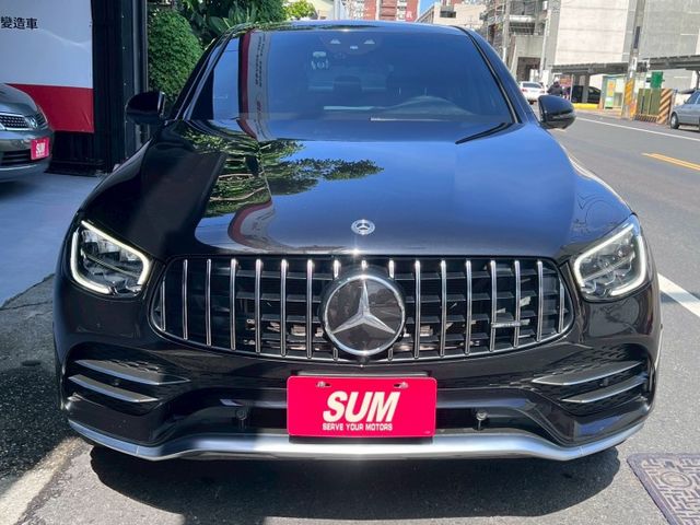 ⭕️全車原漆⭕️4條新胎⭕️360度環景⭕️電動天窗⭕️電尾門⭕️外觀套件AMG 43專屬⭕️氣氛燈⭕️跑車座椅/方向盤  第3張相片