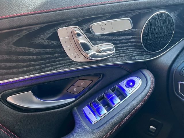 ⭕️全車原漆⭕️4條新胎⭕️360度環景⭕️電動天窗⭕️電尾門⭕️外觀套件AMG 43專屬⭕️氣氛燈⭕️跑車座椅/方向盤  第14張相片