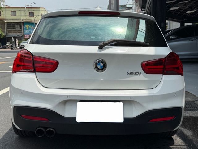 ⭕️原鈑件⭕️前保桿M套件⭕️雙前座跑車座椅⭕️電動椅⭕️怠速熄火⭕️迎賓燈⭕️氣氛燈⭕️換檔撥片⭕️新行車紀錄器  第6張相片