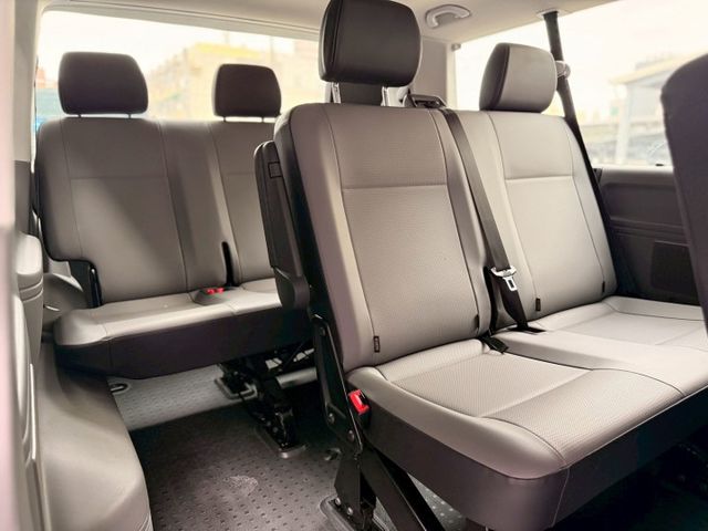 ⭕️豪華九人座⭕️Apple CarPlay⭕️多功能方向盤⭕️光感應頭燈⭕️電動後視鏡⭕️定速  第14張相片