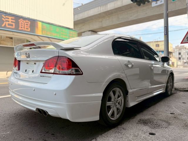 ⭕️原鈑件⭕️電動天窗⭕️Modulo空力套件⭕️火星塞剛換⭕️底盤Q⭕️電動後視鏡⭕️前後霧燈⭕️換檔撥片  第4張相片