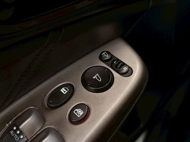 ⭕️原鈑件⭕️電動天窗⭕️Modulo空力套件⭕️火星塞剛換⭕️底盤Q⭕️電動後視鏡⭕️前後霧燈⭕️換檔撥片  第12張相片