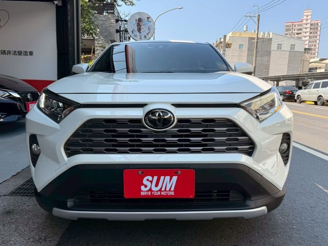 ⭕️原鈑件⭕️ACC跟車⭕️盲點⭕️電動椅⭕️Level2⭕️倒車顯影⭕️LED感應頭燈⭕️IKey⭕️CarPlay  第3張相片