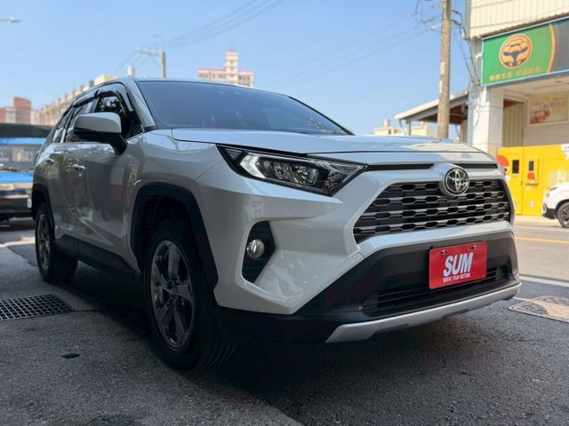 ⭕️原鈑件⭕️ACC跟車⭕️盲點⭕️電動椅⭕️Level2⭕️倒車顯影⭕️LED感應頭燈⭕️IKey⭕️CarPlay  第4張相片