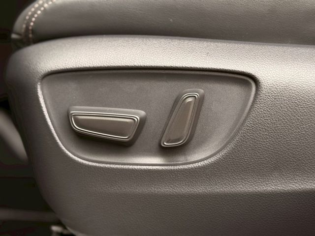 ⭕️原廠保固⭕️原鈑原漆⭕️360環景⭕️雙側電動滑門⭕️電動椅⭕️盲點⭕️CarPlay⭕️LED感應頭燈⭕️雙區恆溫  第16張相片