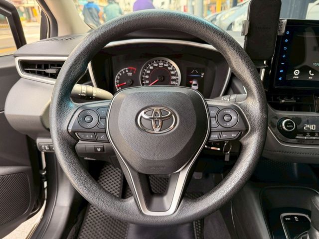 ⭕️原鈑件⭕️CarPlay⭕️LED感應頭燈⭕️多功能方向盤⭕️ACC跟車⭕️遠近光自動切換⭕️車道偏離  第8張相片