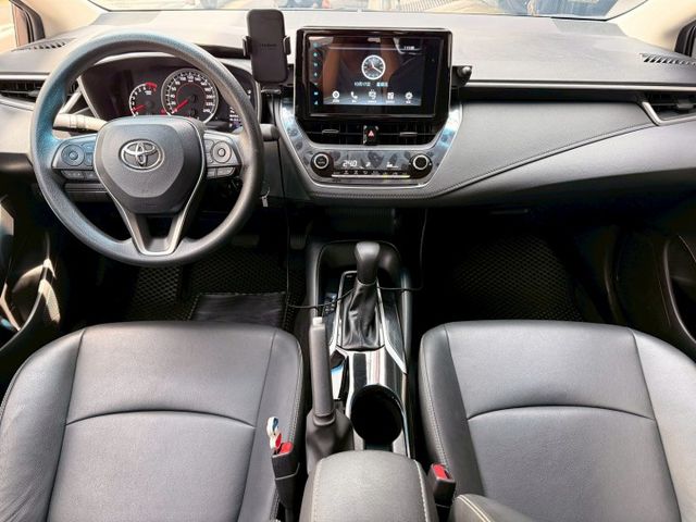 ⭕️原鈑件⭕️CarPlay⭕️LED感應頭燈⭕️多功能方向盤⭕️ACC跟車⭕️遠近光自動切換⭕️車道偏離  第10張相片