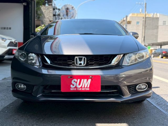 ⭕️原鈑件⭕️電動天窗⭕️定速⭕️換檔撥片⭕️多功能方向盤⭕️倒車顯影⭕️電動後視鏡⭕️後視鏡方向燈  第3張相片